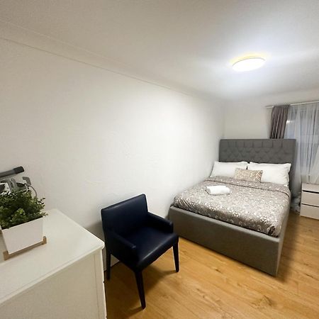 Flat 4, Stay In Aldgate London Exterior photo